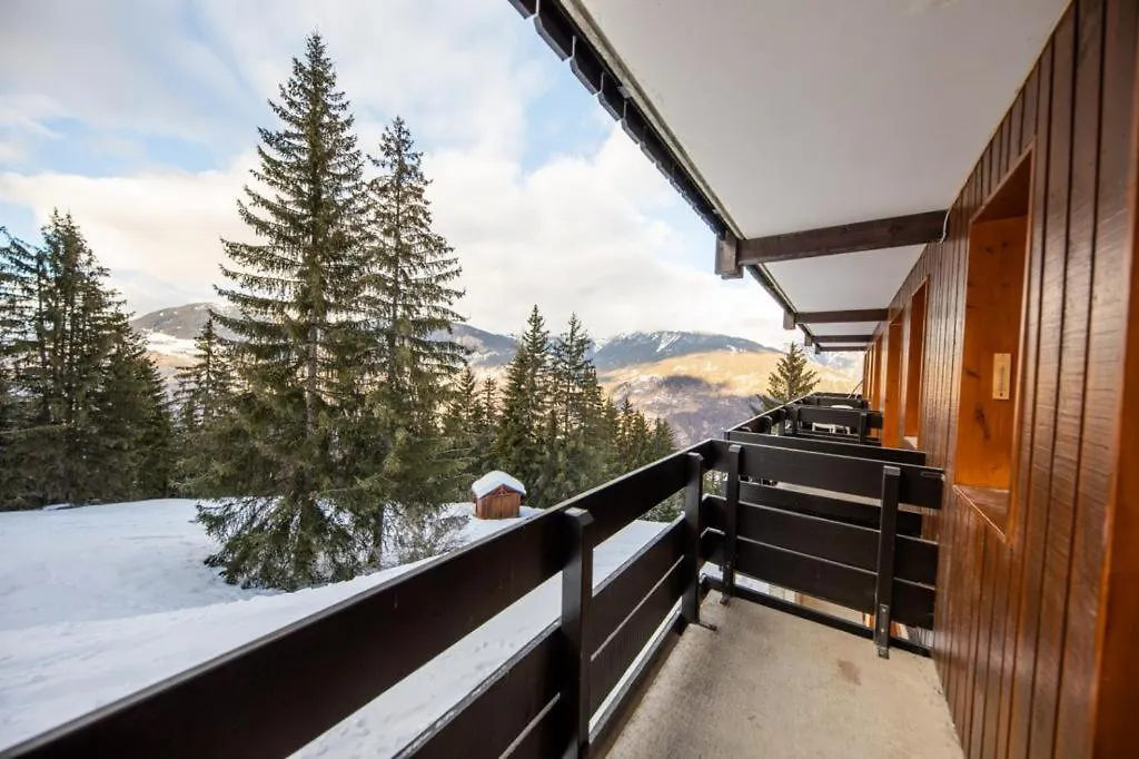 Daire Superbe Vue, Acces Skis Aux Pieds, Tres Agreable Courchevel